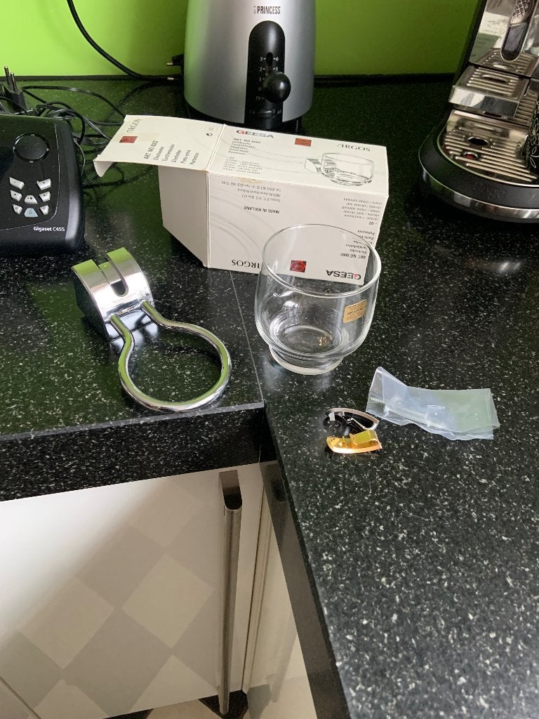 Badkamer sanitair  wandhouder met glas nieuw, Overige typen, Nieuw, Minder dan 100 cm, 25 tot 50 cm