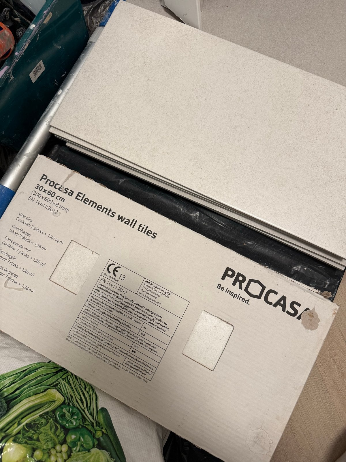GRATIS! Procasa wandtegels 30x60 cm en vloertegels 60x60 cm, Ophalen, 40 tot 60 cm, Nieuw, Minder dan 5 m²