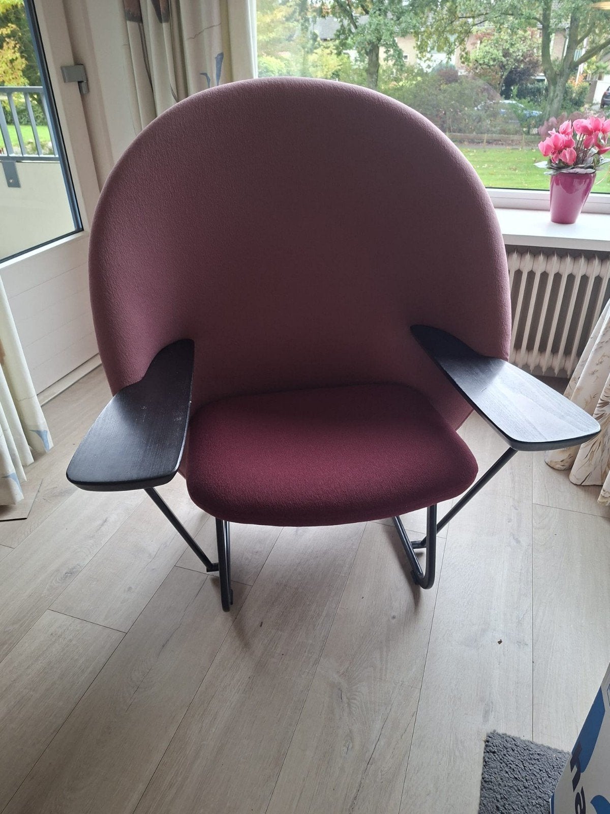 Artifort vintage fauteuil, roze stof, met armleuningen, Huis en Inrichting, Ophalen, Modern design, Gebruikt, Overige kleuren