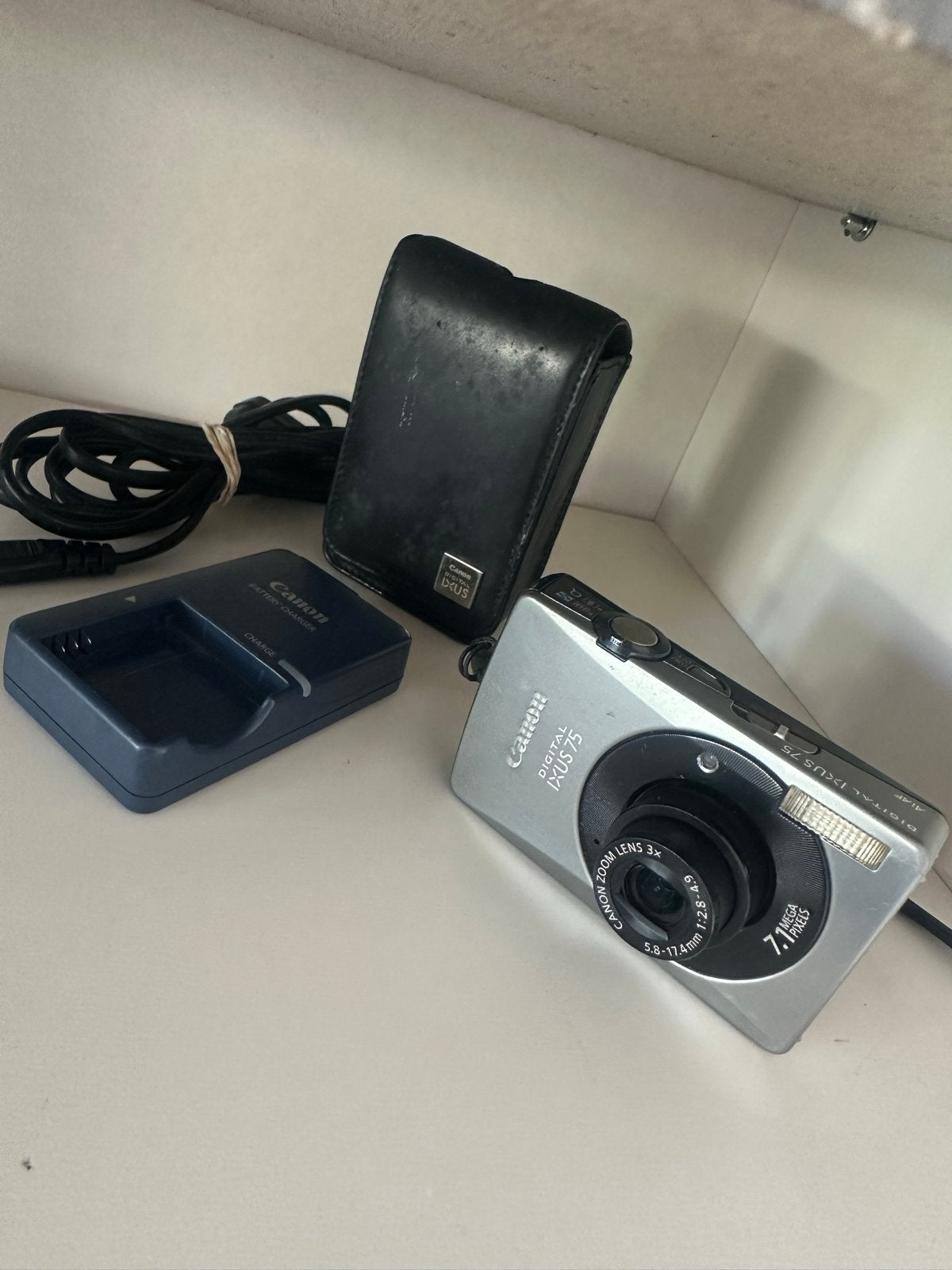 Canon Digital IXUS 75 Compactcamera met Oplader en Tasje, Audio, Tv en Foto, Ingebouwde flitser, Gebruikt, Canon, Oplader