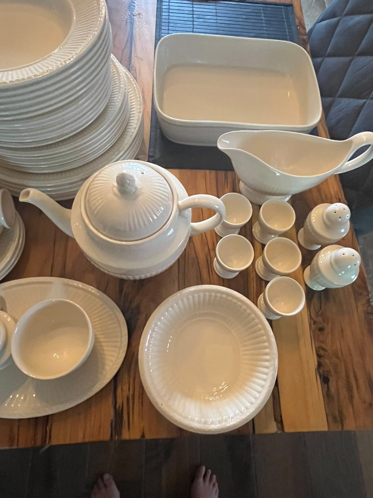 Complete set Wedgwood Edme servies, Ophalen