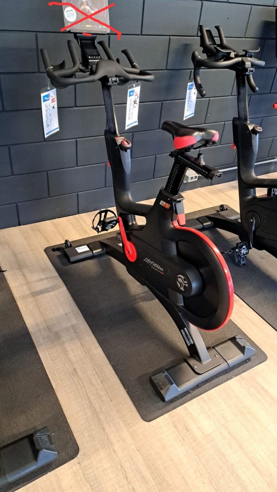 Life Fitness IC7 Spinningfiets 2023 - Zo goed als nieuw, Ophalen, Spinningfiets, Zo goed als nieuw, Metaal
