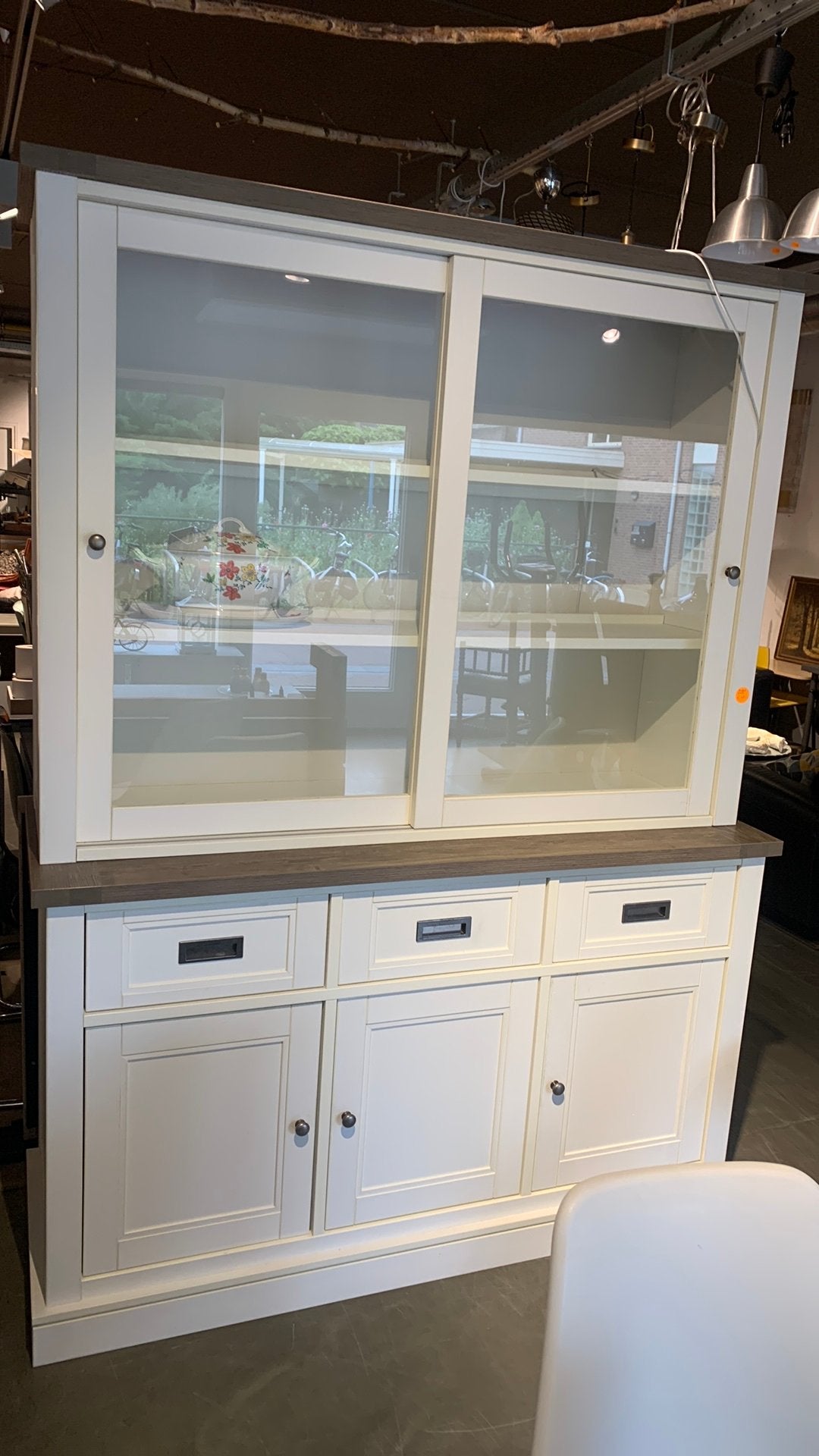 Mooie stevige witte buffetkast, Ophalen, Zo goed als nieuw, 50 tot 75 cm, 200 cm of meer
