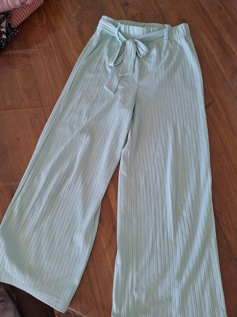 Luchtige zomerbroek Takko maat 134/140, Kinderen en Baby's, Gebruikt, Meisje, Takko, Ophalen
