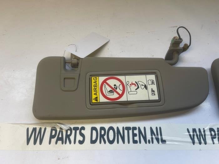 Zonneklep van een Alfa Romeo Giulia, Gebruikt, -, Verzenden, -