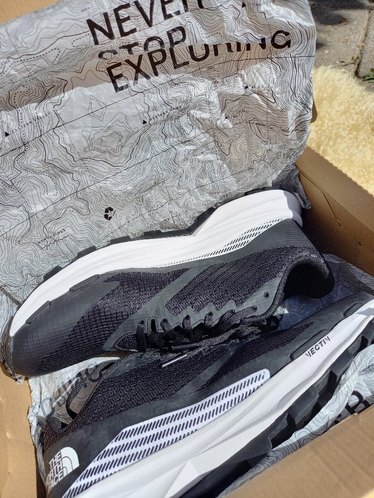 North face sportschoenen, Nieuw, Ophalen of Verzenden, The North Face, Sportschoenen