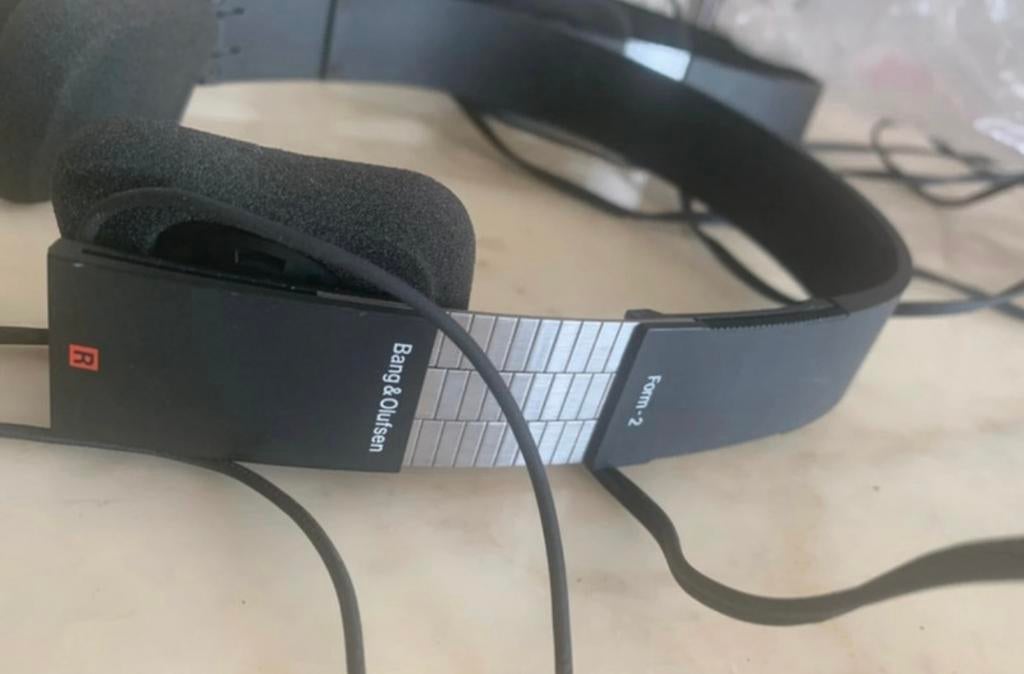 Bang & Olufsen koptelefoon Form 2