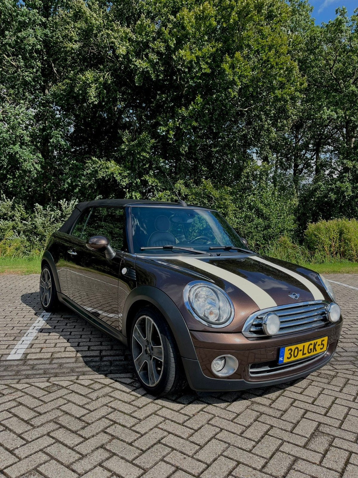 Mini 1.6 Cooper Roadster Cabrio 2010 Bruin, Auto's, 4 cilinders, 4 stoelen, Bruin, Handgeschakeld