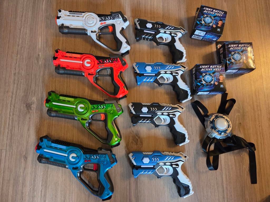 Verhuur lasergame set. 8 pistolen., Ophalen, Nieuw