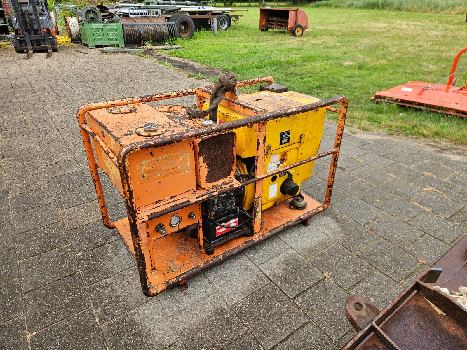 Hydrauliek unit met Hatz diesel electr start., Ophalen, Gebruikt, Dieselolie, Geluidgedempt