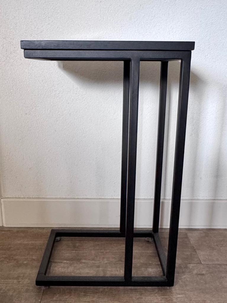 Side table “Table du Sud” voor slechts 60 euro., Ophalen, Eikenhout, Nieuw, 25 tot 50 cm