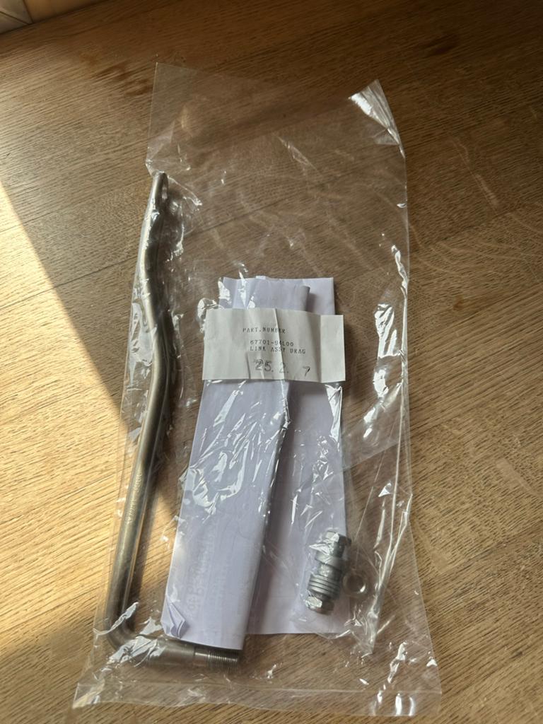 Verbindingssteun / Link Assy voor buitenboordmotor Suzuki, Ophalen of Verzenden, Nieuw, Motor en Techniek