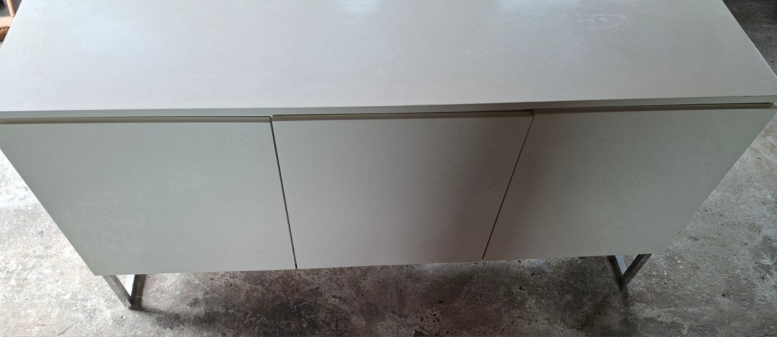 wit glans dressoir, Huis en Inrichting, Ophalen, 150 tot 200 cm, Zo goed als nieuw, Minder dan 100 cm