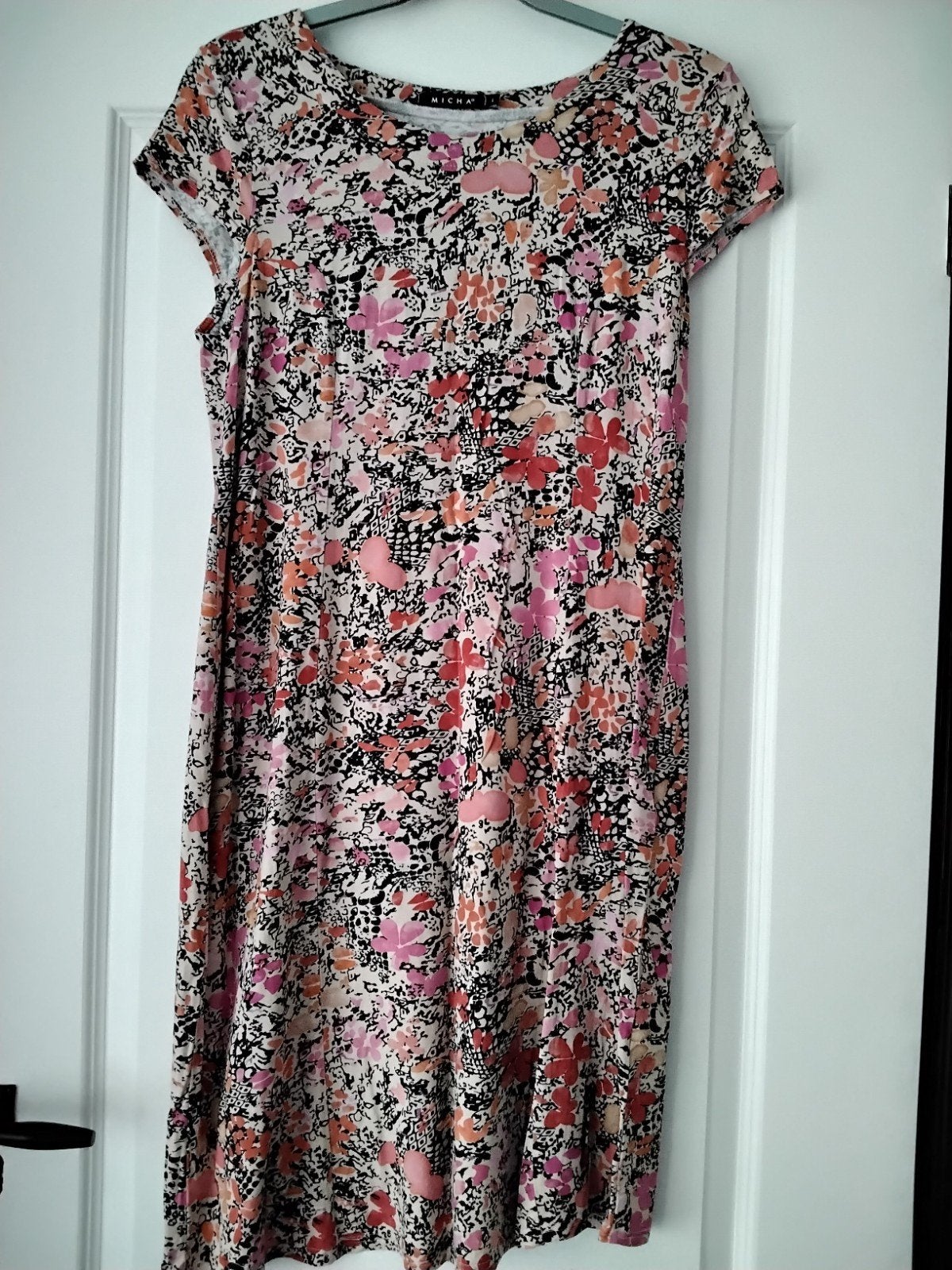 Micha jurk bloemenprint maat M nieuwstaat, Kleding | Dames, Maat 38/40 (M), Ophalen of Verzenden, Zo goed als nieuw, Roze
