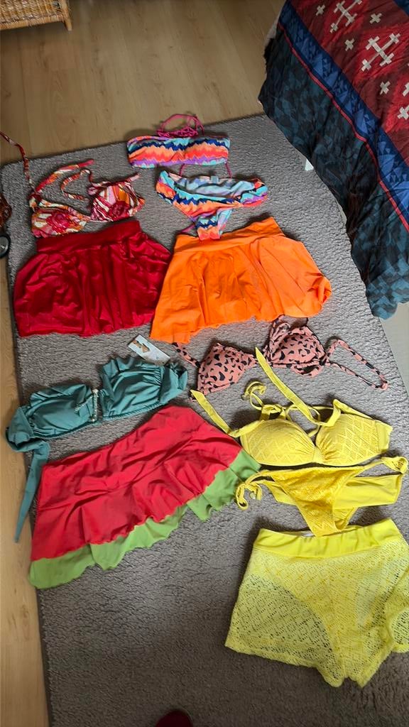 Pakket bikini “s mt s/m, Ophalen of Verzenden, Nieuw, Overige kleuren, Bikini