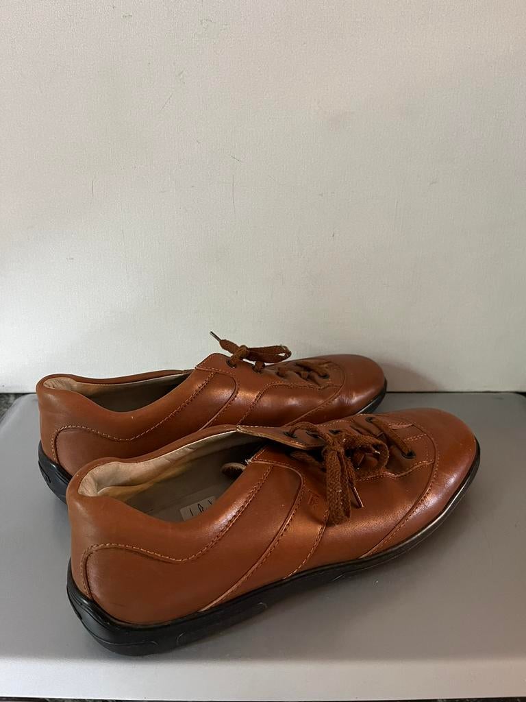 Tod’s sneakers bruin, Kleding | Heren, Schoenen, Ophalen of Verzenden