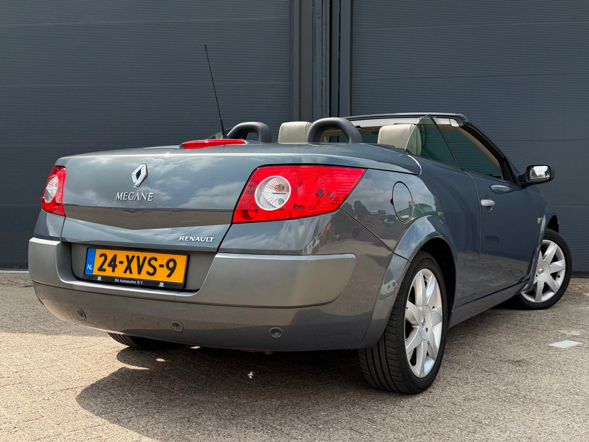 Renault Mégane Coupé-Cabriolet 2.0 T Tech Line | Vol optie, 1998 cc, Gebruikt, 4 cilinders, Cabriolet