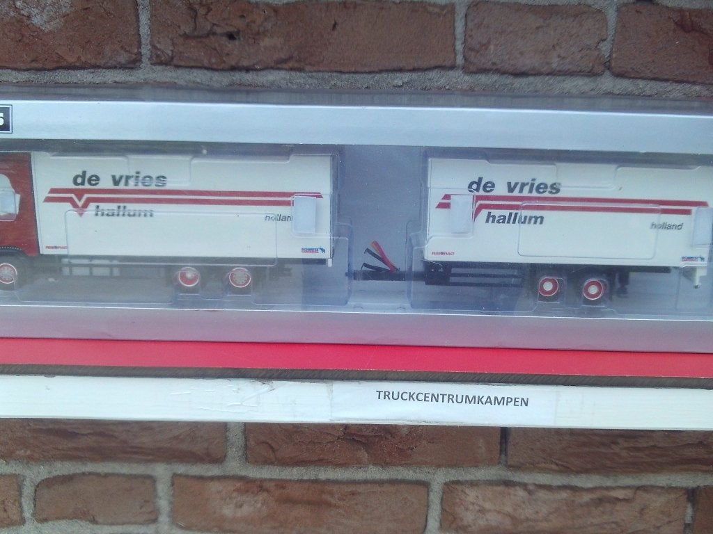 WSI  Scania  R  Highline  van  De  Vries - Hallum., Ophalen of Verzenden, Nieuw, Bus of Vrachtwagen, Wsi