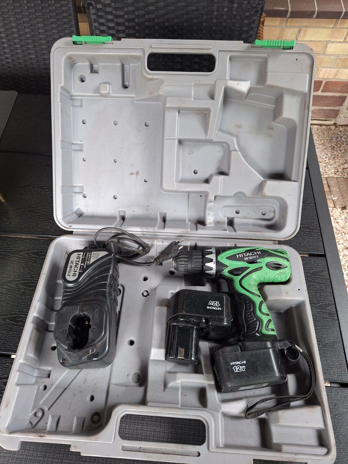 Boormachine Hitachi 12v, Ophalen of Verzenden, Gebruikt, Boormachine