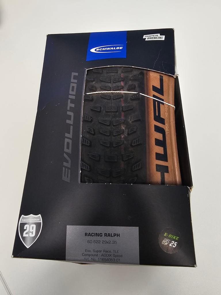 Schwalbe Racing Ralph Evo Super Race TLE 29" 2.35, Fietsen en Brommers, Band, Schwalbe, Ophalen of Verzenden, Zo goed als nieuw