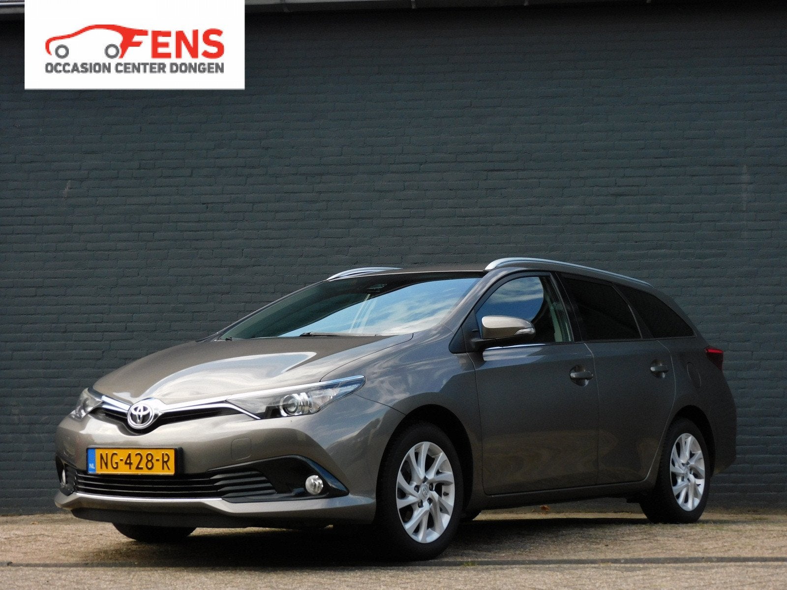 Toyota Auris Touring Sports 1.2T Dynamic 2e EIGENAAR! CAMERA, Auto's, Gebruikt, 4 cilinders, Origineel Nederlands, Auris