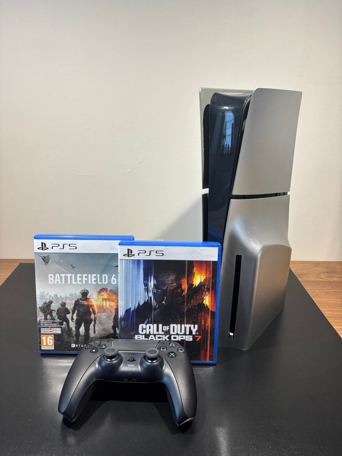 Playstation 5 Slim Disc + Black ops 7 & Battlefield 6, Ophalen, Zo goed als nieuw
