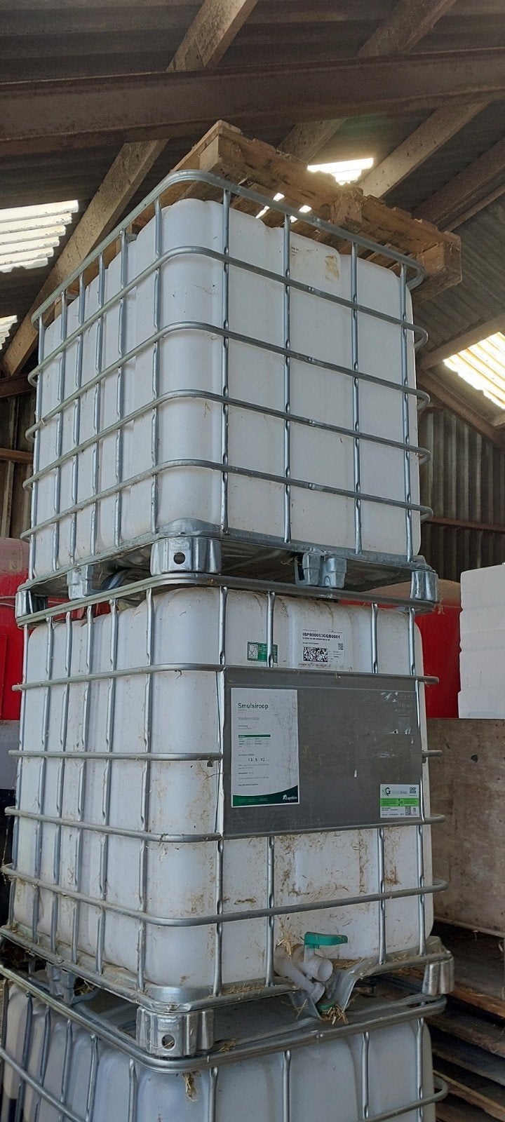 IBC Vaten - 1000 Liter Opslagtank, Doe-het-zelf en Verbouw, Ophalen, Gebruikt, 100 cm of meer, 60 cm of meer