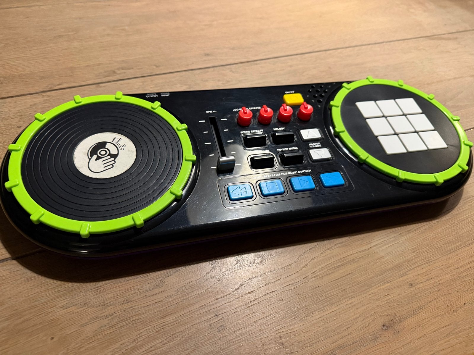 Kinder DJ-set met geluidseffecten en muziek, Kinderen en Baby's, Ophalen of Verzenden, Gebruikt, Elektronica, Met geluid