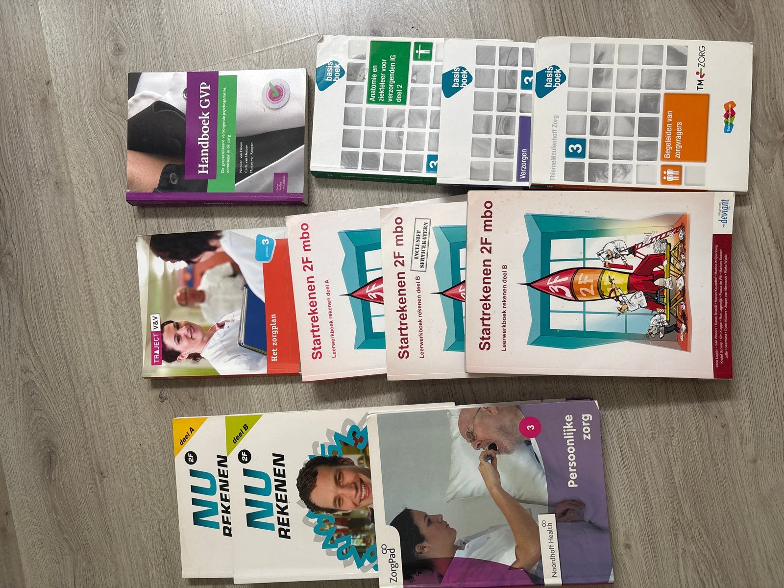 MBO Zorgboeken: Startrekenen, Persoonlijke Zorg, GVP, etc., Ophalen of Verzenden, Gamma, Gelezen, MBO