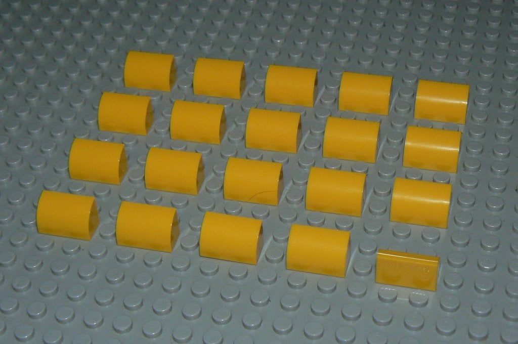 L626 Gebogen stenen 1x2 (hoog) geel 20 st., Ophalen of Verzenden, Nieuw, Losse stenen, Lego
