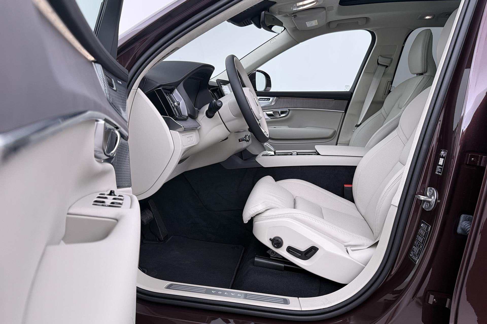Volvo XC90 T8 Ultra Bright | Bowers&Wilkins | Luchtvering |, Gebruikt, Euro 6, 1969 cc, Vierwielaandrijving
