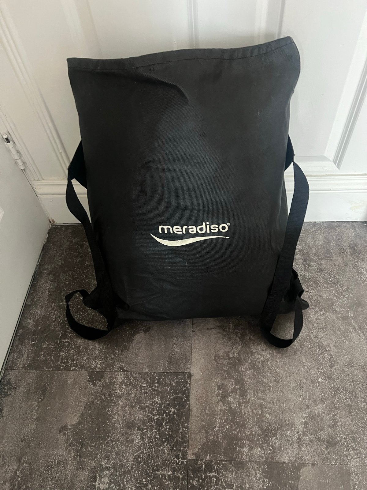 Meradiso opblaasbaar logeerbed met ingebouwde pomp, Ophalen, Overige materialen, Gebruikt, Zwart