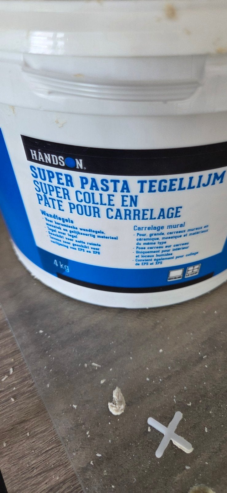 Tegellijm - ca. 2 kg - recent geopend, Overige materialen, Wandtegels, Minder dan 20 cm, 10 m² of meer