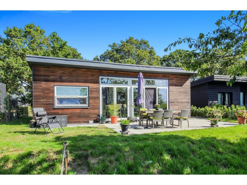 Vakantiewoning te koop bij de Waddenzee,Noord-Holland! R#52R, Tot en met 6