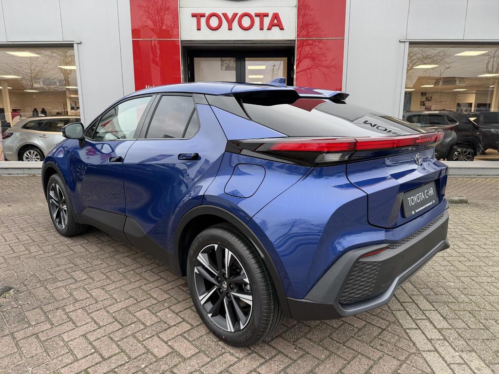 Toyota C-HR 2.0 Plug-in Hybrid 220 Dynamic, Gebruikt, Bedrijf, Hybride Elektrisch/Benzine, 1987 cc