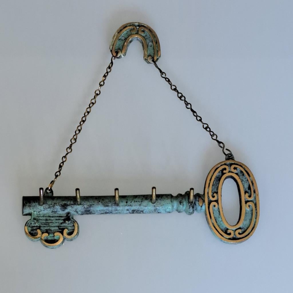 Vintage sleutelrek in sleutelvorm - 17cm, Vintage, Gebruikt, Meerkleurig, Ophalen of Verzenden