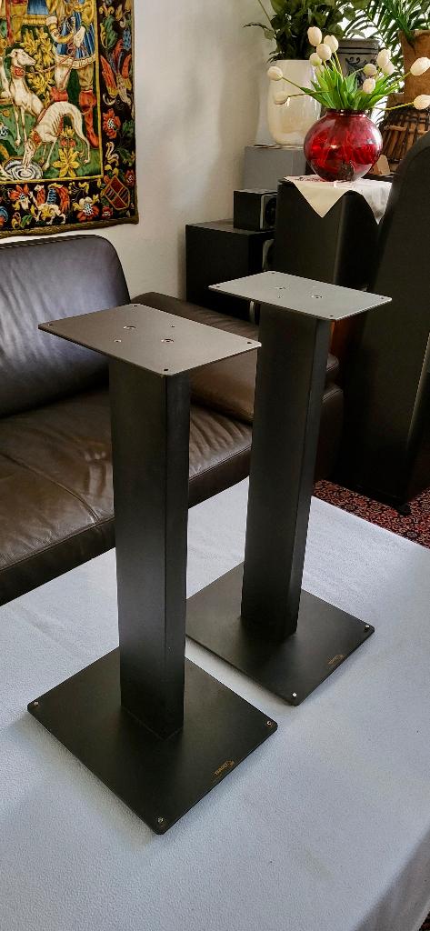 Kwaliteit Metalen Pro TARGET Standaards - stands - statieven, Audio, Tv en Foto, Zo goed als nieuw, 120 watt of meer, Front, Rear of Stereo speakers