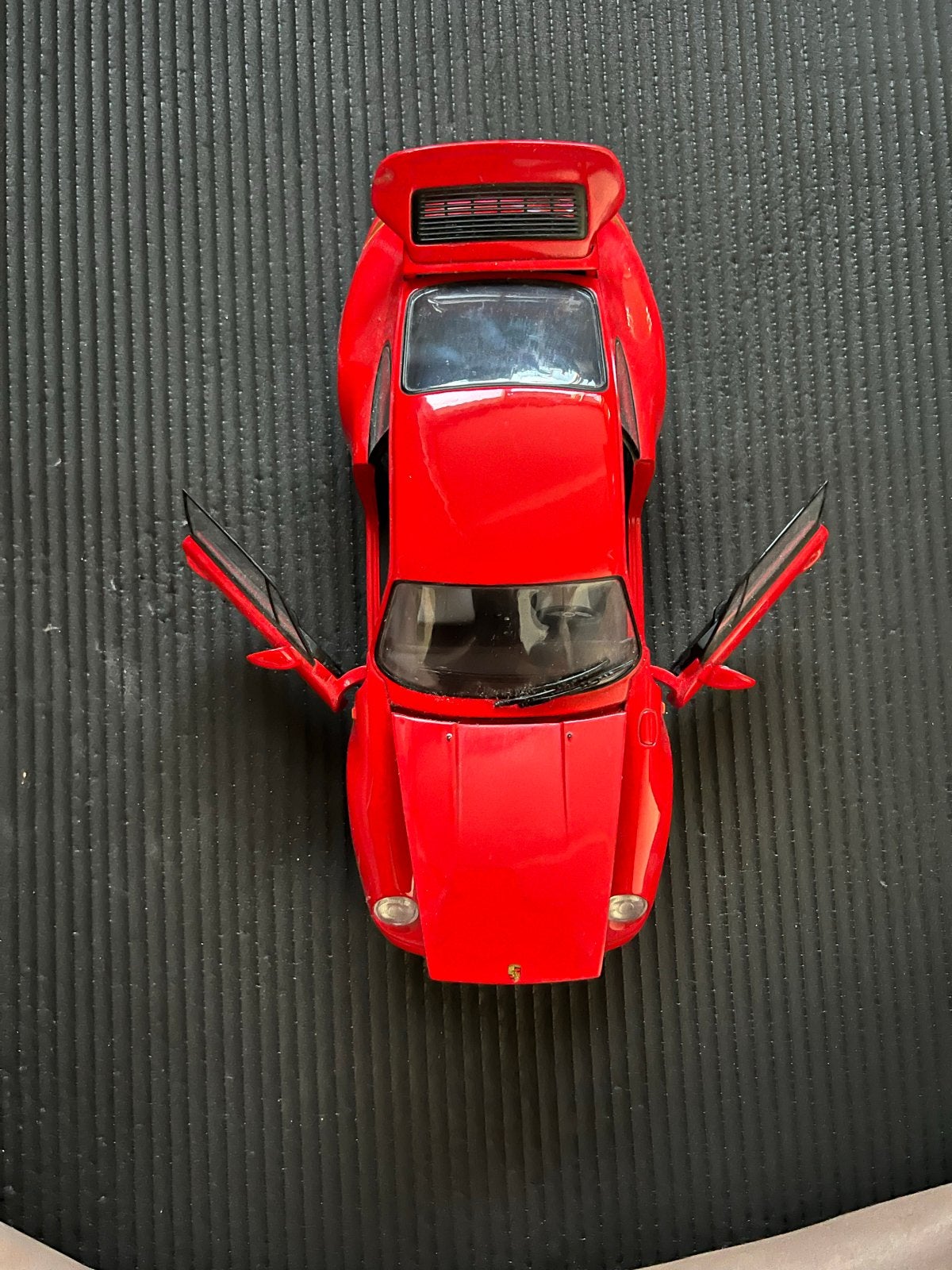 UT Models Porsche 911 Series (TYP 993) Schaalmodel, Ophalen of Verzenden, Zo goed als nieuw, Auto, UT Models