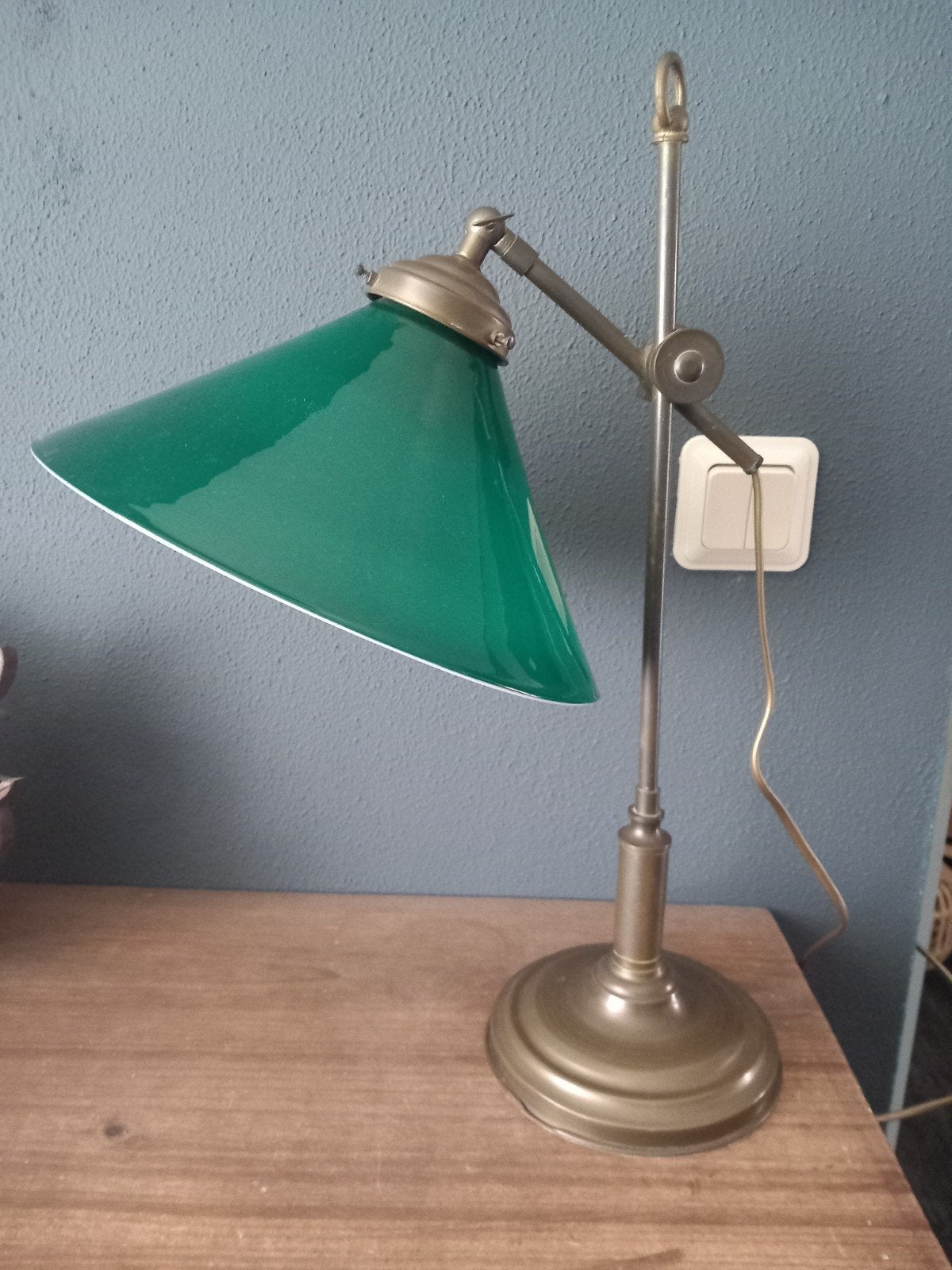 Vintage bankierslamp met groene glazen kap., Ophalen of Verzenden
