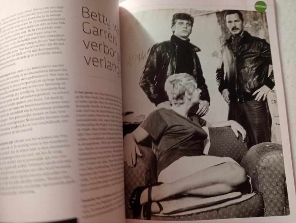 Gen Magazine - Was opa 'fout' in de oorlog?, Ophalen of Verzenden, Gelezen, Overige typen