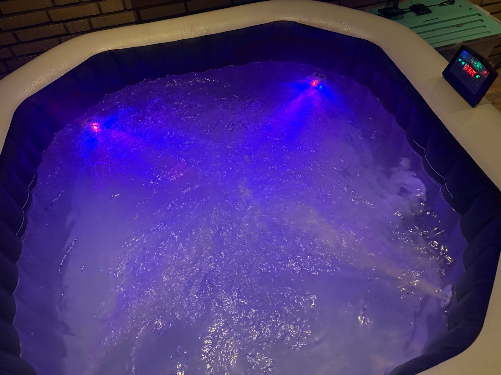 Intex PureSpa opblaasbare jacuzzi, Tuin en Terras, Bubbelbaden en Hottubs, Ophalen, Zo goed als nieuw, Filter, Opblaasbaar