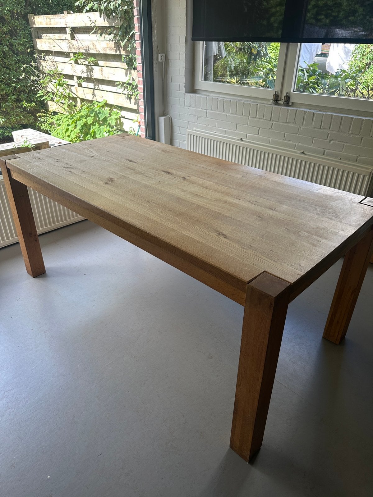 Gratis af te halen. Eettafel. Massief eiken, Huis en Inrichting, Tafels | Eettafels, Ophalen, Gebruikt, Eikenhout, 50 tot 100 cm