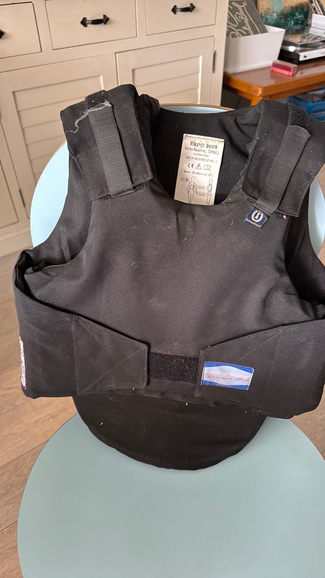 Bodyprotector groot kind kleine volwassene, Ophalen