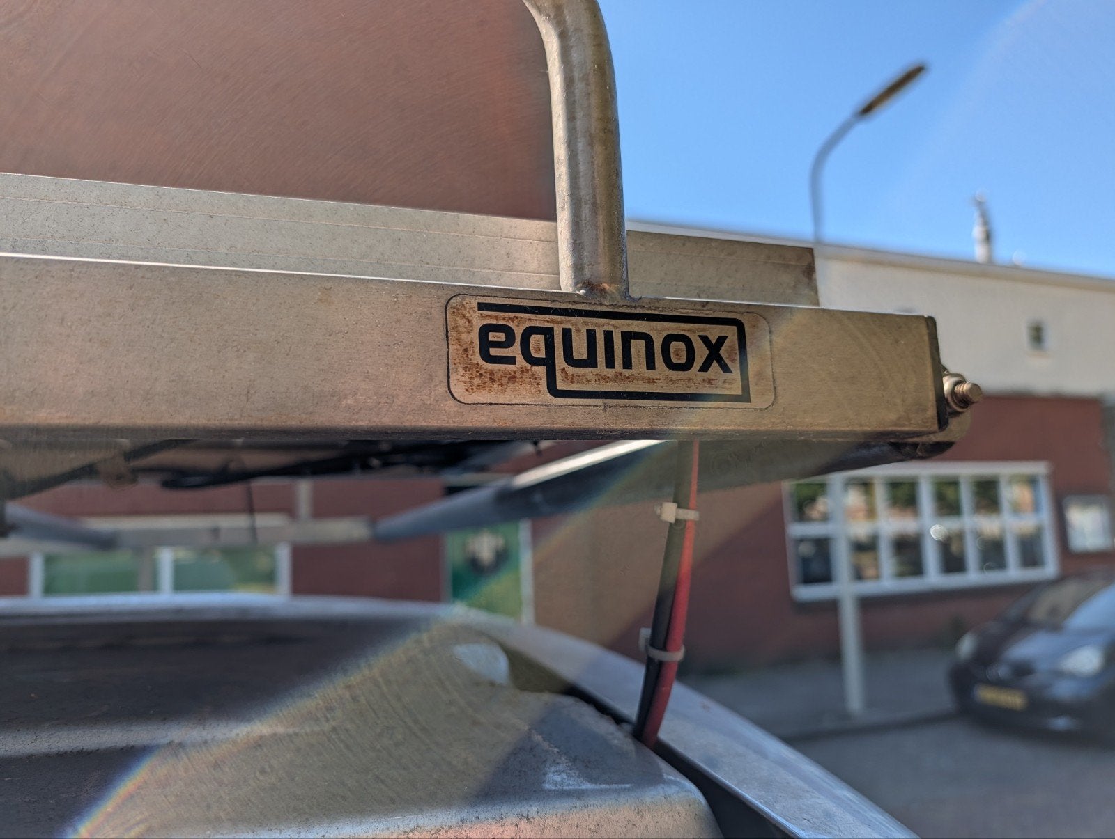Equinox Imperial VW T5 - T6 L1 H1 Dakrek, Ophalen, Gebruikt