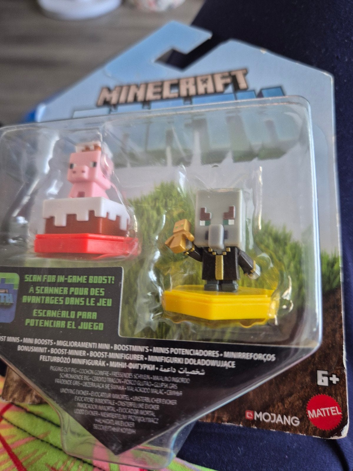 Minecraft Earth Boost Minis - Varken en Illager, Ophalen of Verzenden, Nieuw
