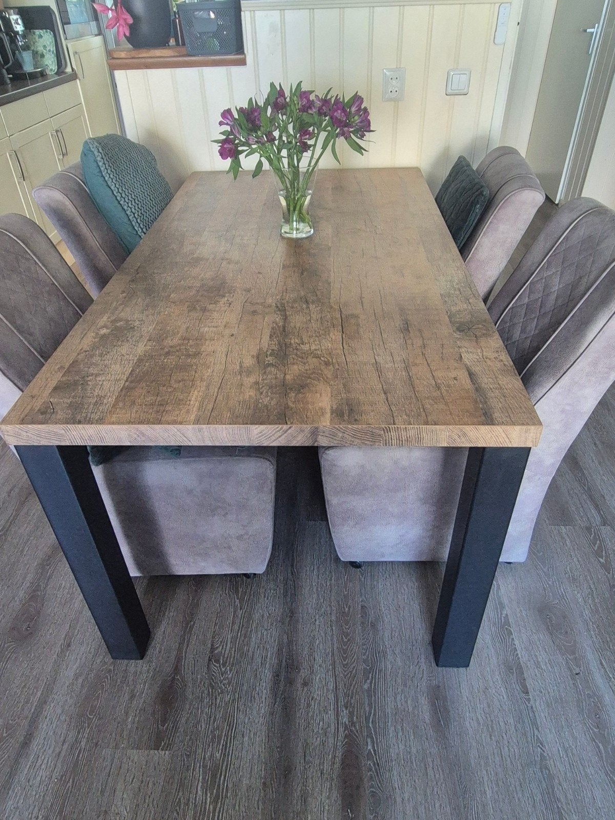 Industriële mangohout tafel, krasvast blad, 160x90 cm, Ophalen, 50 tot 100 cm, 150 tot 200 cm, Zo goed als nieuw
