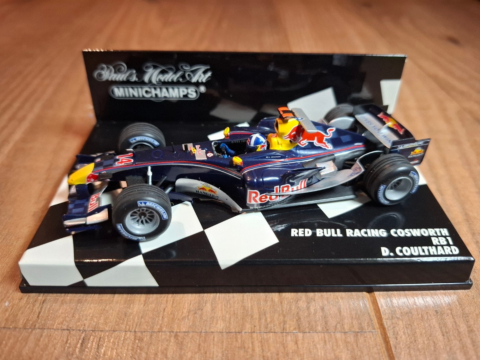 Minichamps Red Bull Racing Cosworth RB1 D. Coulthard, Ophalen of Verzenden, Zo goed als nieuw, Auto, MiniChamps