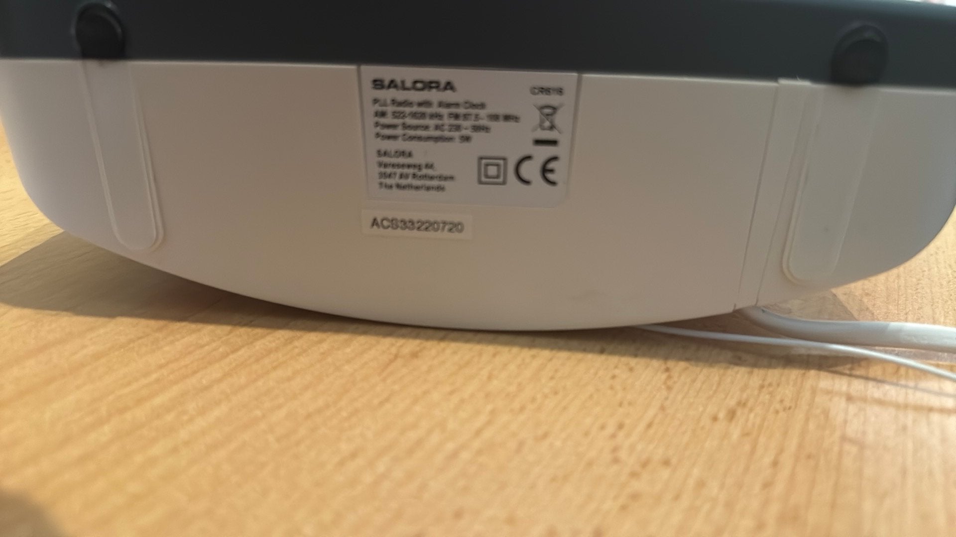Salora wekkerradio, Ophalen of Verzenden, Zo goed als nieuw, Radio