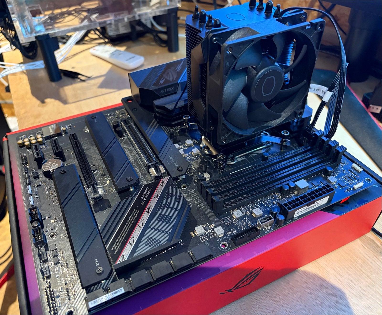 Intel Core i7-11700KF Cpu, Asus ROG STRIX b560-f moederbord, Ophalen, Gebruikt