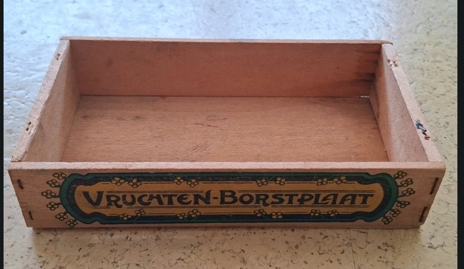 vintage kistje borstplaat, Ophalen of Verzenden